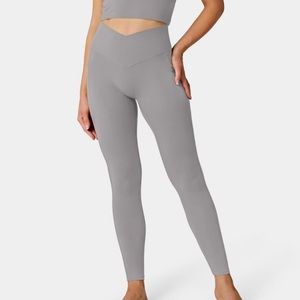 Halara Everyday Cloudful Crossover